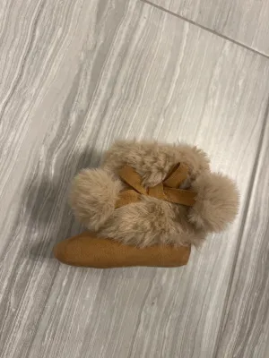 First steps moccasins 3-6 months , Shoes .5 (Baby: 0-12 mth)