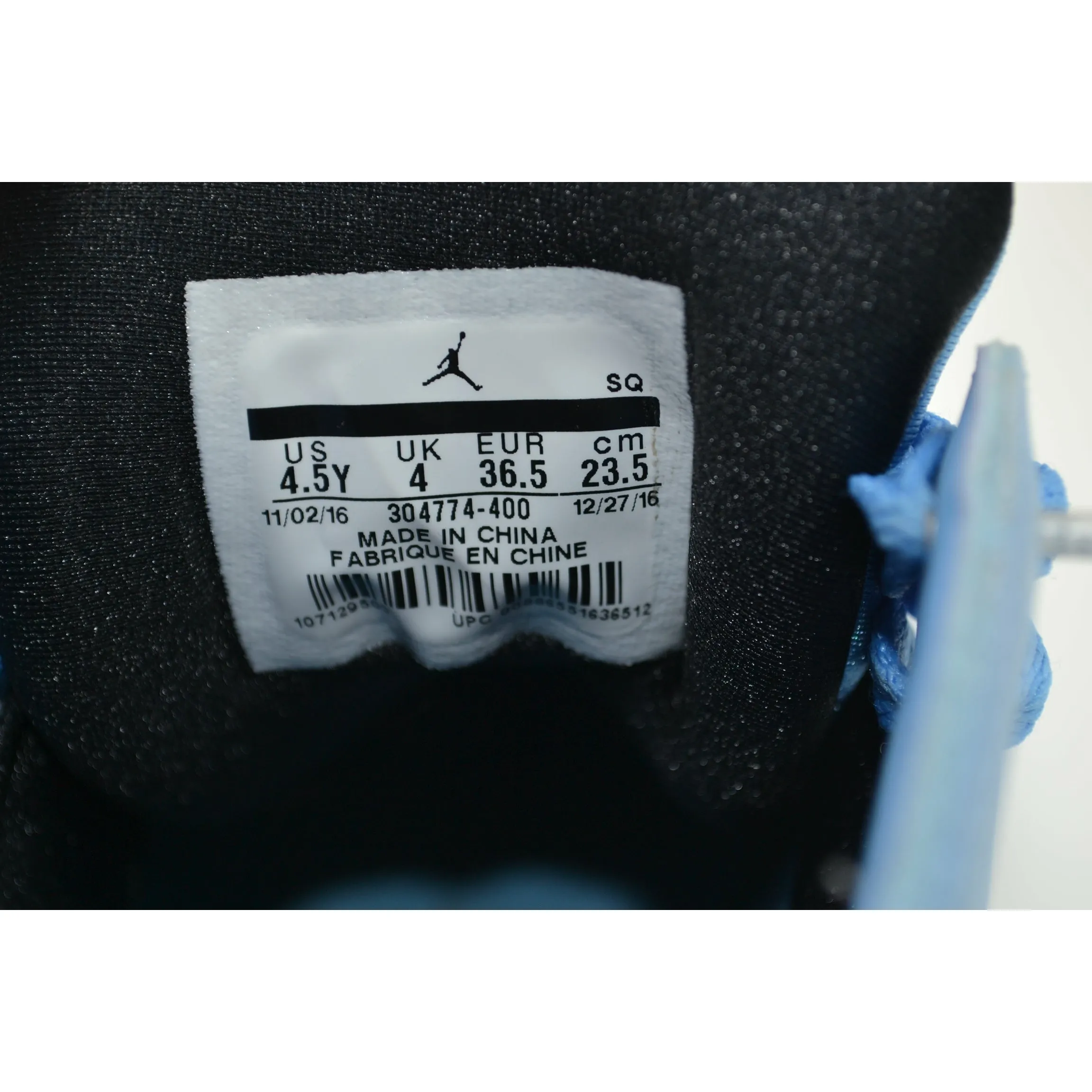 Pre-Owned Air Jordan Light Blue Kids Size 4.5Y